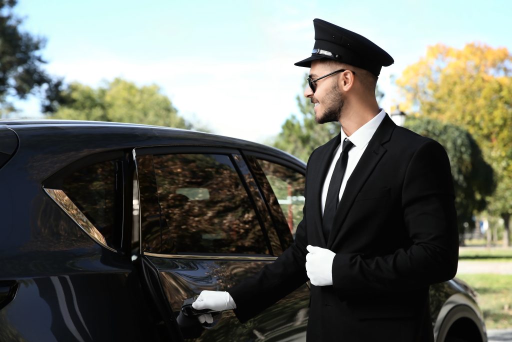 Executive Chauffeur Hire for Corporate Travel – Upscale Your Business Journey